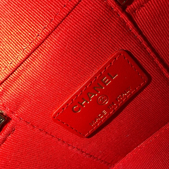 CHANEL Red Quilted Leather Key and Card Holder Set - Picture 5 of 8